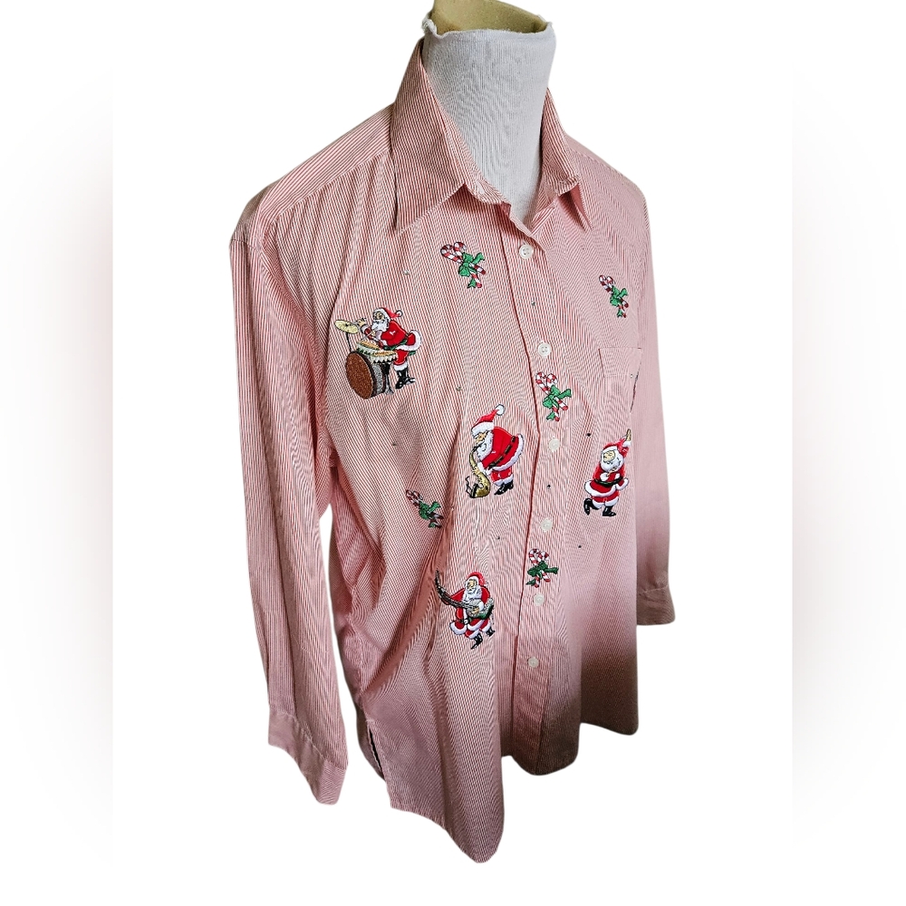 Vintage Mili Desigees Festive Pink Button-Up Shirt with Santa Embroidery Size M.